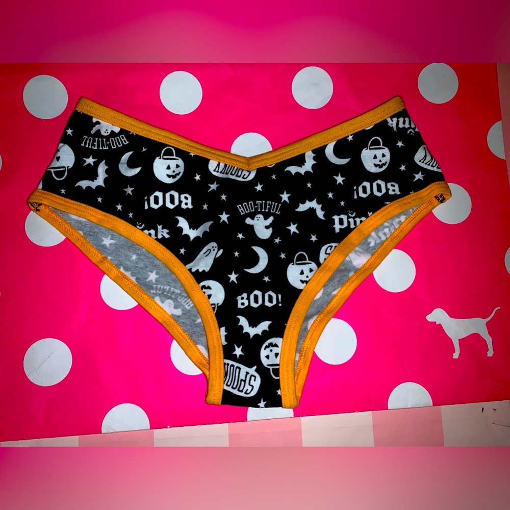 NWT VS PINK 2021 Halloween Logo Hipster. Size S and M.